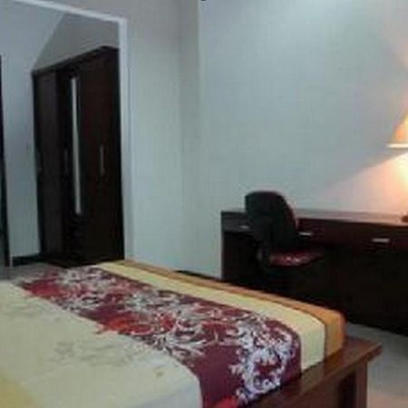 Guesthouse Durentiga Jakarta Exteriör bild